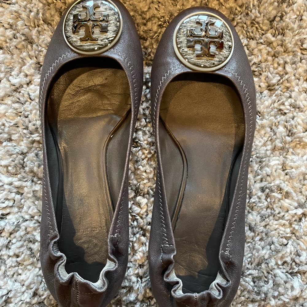 Tory Burch Reva flats , grey with tortoise shell